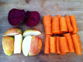 1 свекла, 2 моркови, 1 яблоко. Рецепт от лучшего диетолога в мире