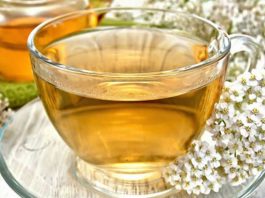 Травяной чай, который лечит гастрит, останавливает спазмы, регулирует менструальный цикл