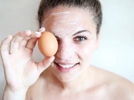 Стираем морщины и убираем мешки вокруг глаз с помощью всего 1 яйца