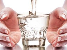 Целебная щелочная вода убивает рак, воспаление и выводит токсины. Вот как её сделать и употреблять